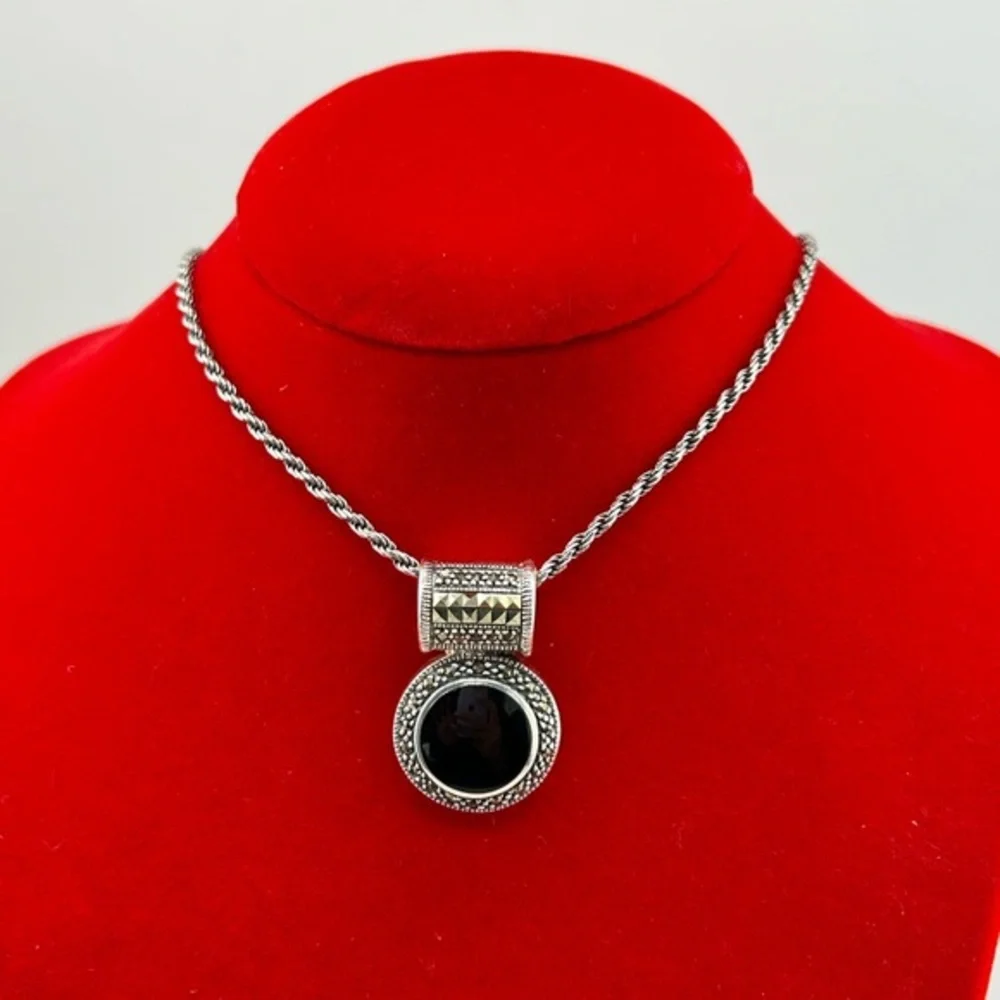 VTG 925 Sterling Silver Deco Onyx Marcasite Circle Pendant Necklace